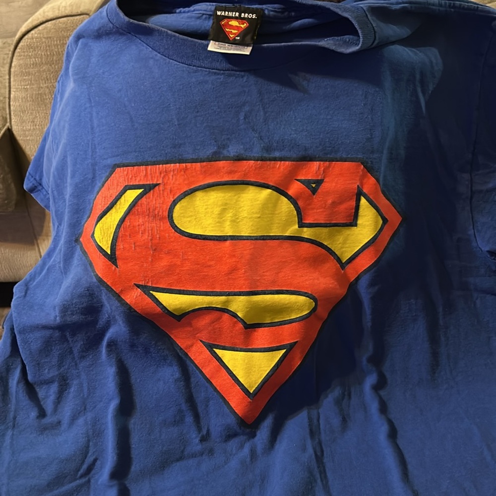 2000 Warner Bros Superman Logo Tee